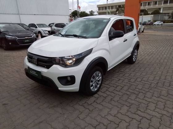 FIAT MOBI 1.0 EVO FLEX LIKE. MANUAL FIAT MOBI 1.0 EVO FLEX LIKE. MANUAL
